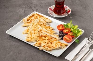 BEYAZ PEYNİRLİ 
